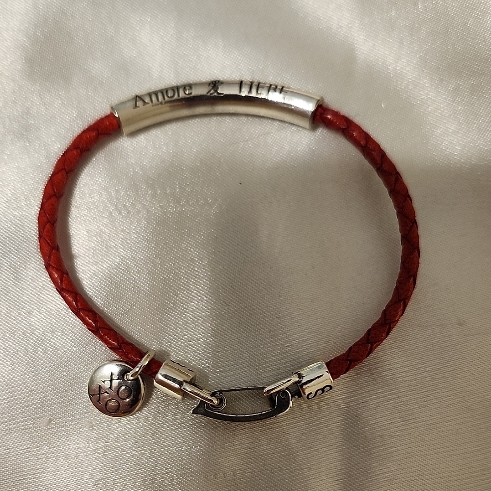 Elegant Silver and Red/Blue Bracelet Set - Picture 5 of 6